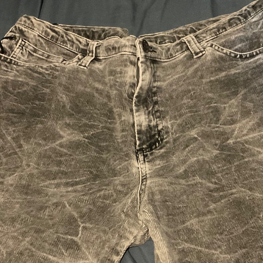 CORDEROY  PANTS  BY  725 ORIGINALS    size  11 .. NEW NO TAGS  SALE